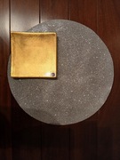 Podkładka srebrna i świecznik złoty