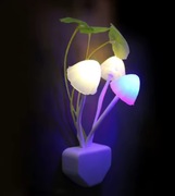 Lampka nocna z listkami i grzybkami, czujnik zmierzchu, mushroom lamp