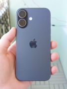 APPLE iPhone 17 256 GB Czarny - JAK NOWY + AirPods Pro 2