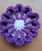 KWIATKI NA SZYDEŁKU 3D APLIKACJA 7 CM 