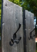 Wieszak na ubrania, deska postarzana, szczotkowana