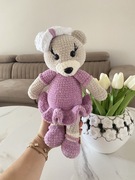 Miś maskotka z włóczki na prezent dla dziewczynki handmade przytulanka