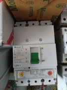 Wyłącznik mocy 3P MOELLER LZMC1-A63-I