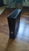 Konsola Xbox 360 Slim – stan nieznany