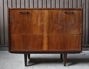 Zabytkowa komoda z potencjałem