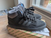 Buty Adidas Rapid Court Mid Winterized JR2804 roz.39 1/3