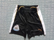Puma Newcastle United spodenki 140 cm 9-10 lat