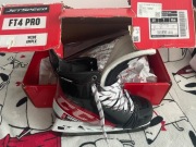 Łyżwy hokejowe CCM JetSpeed FT4 Pro Senior rozmiar 42 