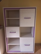 Szafka biała z dodatkami