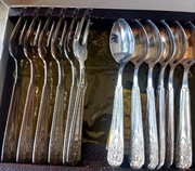 Komplet nakryć srebrzonych PRL 1989 Żoliborz 12 elementów