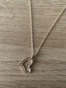 Łańcuszek z serduszkiem 