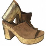 Klapki na platformie - Kennel & Schmenger