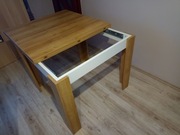 Stół rozsuwany na 90 x 90 cm