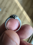 Pierścionek białe złoto