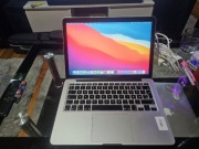 Apple macbook 1502 i5 2.4ghz