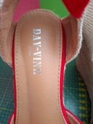 Czerwone espadryle na koturnie