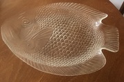 Bardzo duża , szklana patera ryba , Ząbkowice PRL