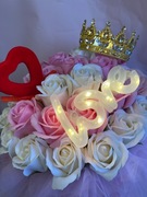 Prezent flower box z różami mydlanymi* walentynki *serce