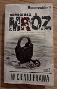 W cieniu prawa. Część 2 - Remigiusz Mróz