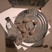 Renault Arkana zwrotnica piasta koła tylna prawa