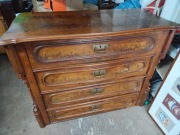 Antyczna komoda XIX wiek – Biedermeier / wczesny Neorenesans – orzech,