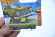 Hot Wheels Chevrolet Chevy Silverado Pick-up '83 green