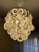 Lampa biała z motywem brylantów srebrnych