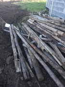 palety, niestandardowe wymiary (gł. 100 x 100 cm)