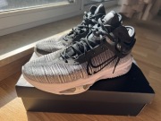 Buty do koszykówki Nike GT Jump 2