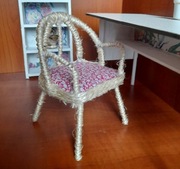 Barbie-Mebelki-Krzesełko do biórka 