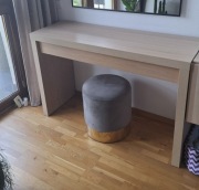 Toaletka / biurko IKEA MALM (jasny dąb) ze szklanym blatem