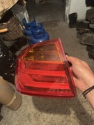 Lampa w błotnik lewa BMW F30