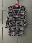 Nowa tunika plażowa długi rękaw czarno-biała S