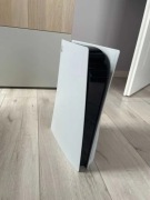 Playstation 5 Standard edition + pad + 2 gry