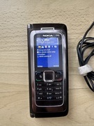 Nokia E90 Communicator + ładowarka