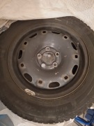 4 felgi stalowe plus opony zimowe HANKOOK 165/70/14.  VW POLO 9N 2006R. 