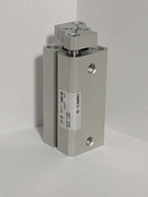Siłownik pneumatyczny SMC CDQMB12-30