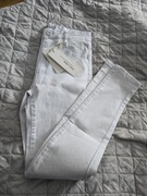 Wąskie białe spodnie z elastanem. Nowe z metką.