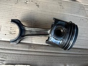 Tłok z korbowodem Jeep Cherokee KK / Dodge Nitro 2,8 CRD