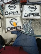 Pokrowce na zagłówki z logo