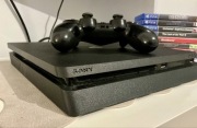 PlayStation 4 slim