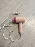 Suszarka do włosów nowa idealna do walizki na wyjazd