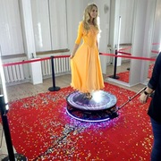 wynajem fotobudki 360 wraz z obsługą.