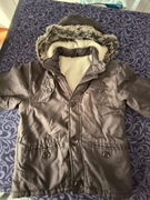 Brązowa kurtka dziecięca z kapturem na polarze na 7-8 lat rozmiar 128