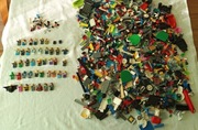 mix lego 2,3kg i 40 minifigurek