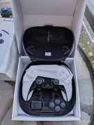 DualSense Edge pad pro do PS5 używany przez miesiąc etui akcesoria brak wad