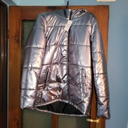 Kurtka puchowa srebrna z połyskiem 