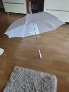Biały parasol ślubny 