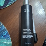 Szampon MONAT  nowy nie używany 