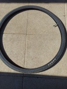 Opona Kenda 37 - 622 700 x 35C - 28x1 5/8 wraz z dętką